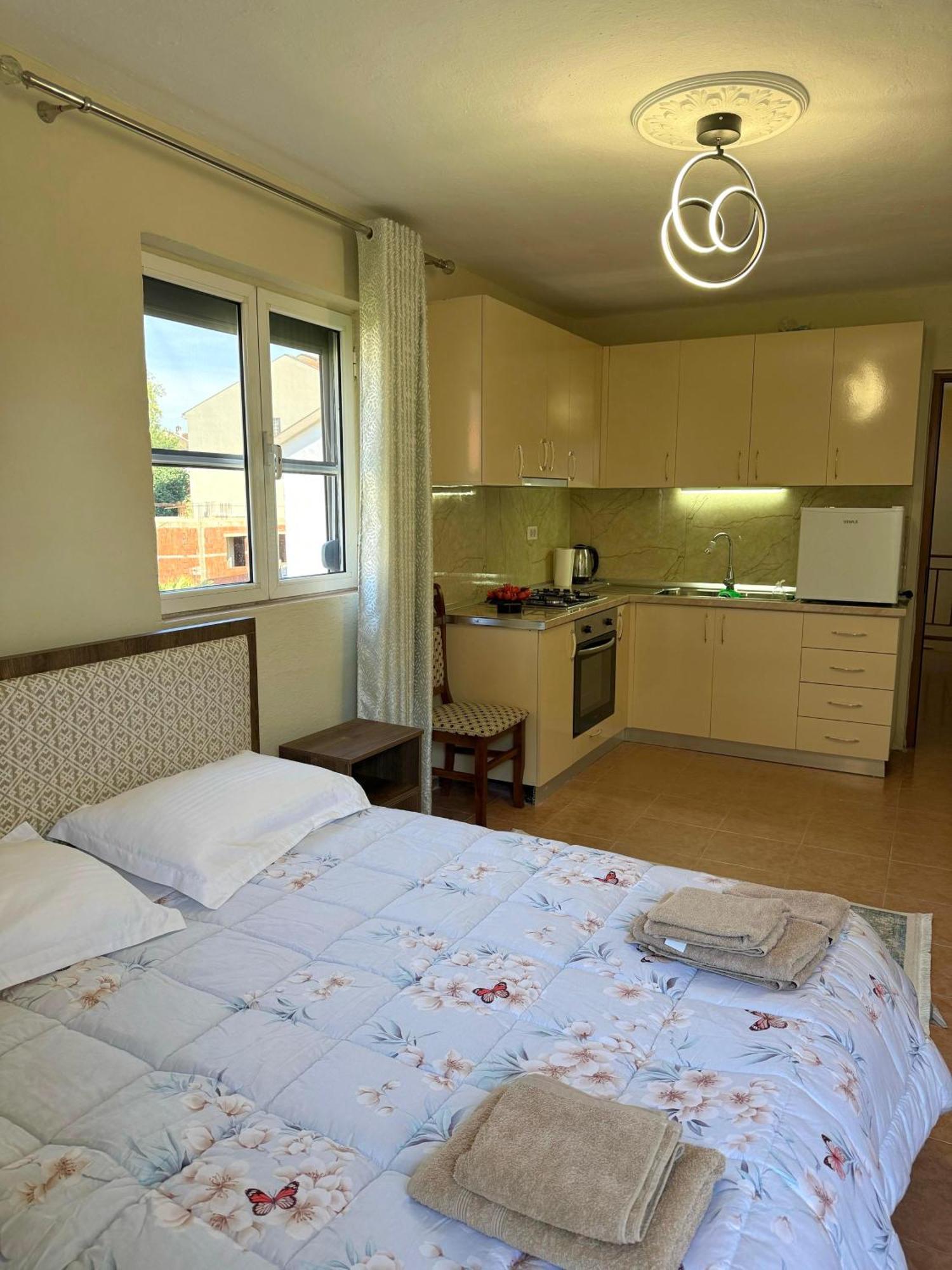 Shkodra Guest House 2 Exterior foto