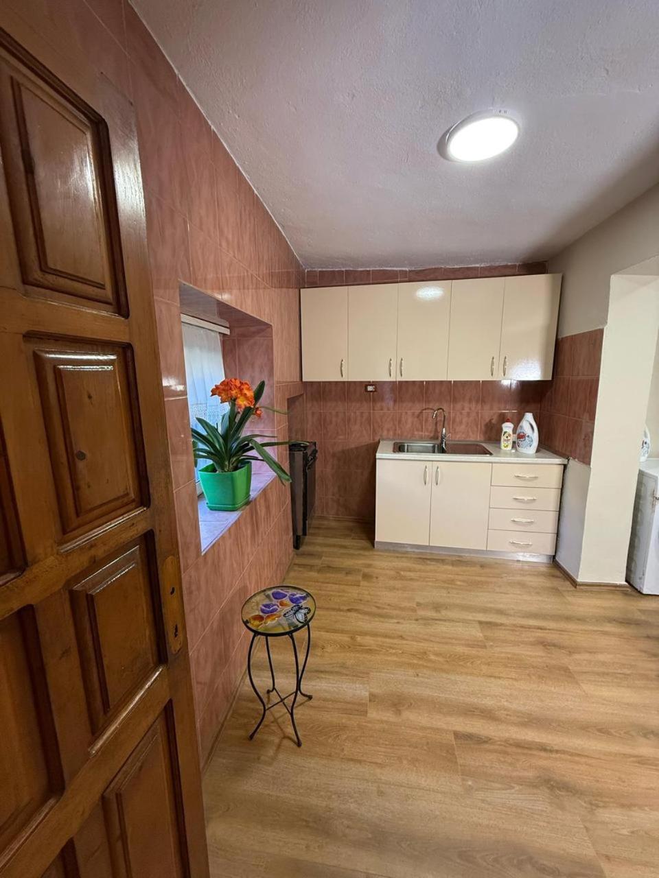 Shkodra Guest House 2 Exterior foto